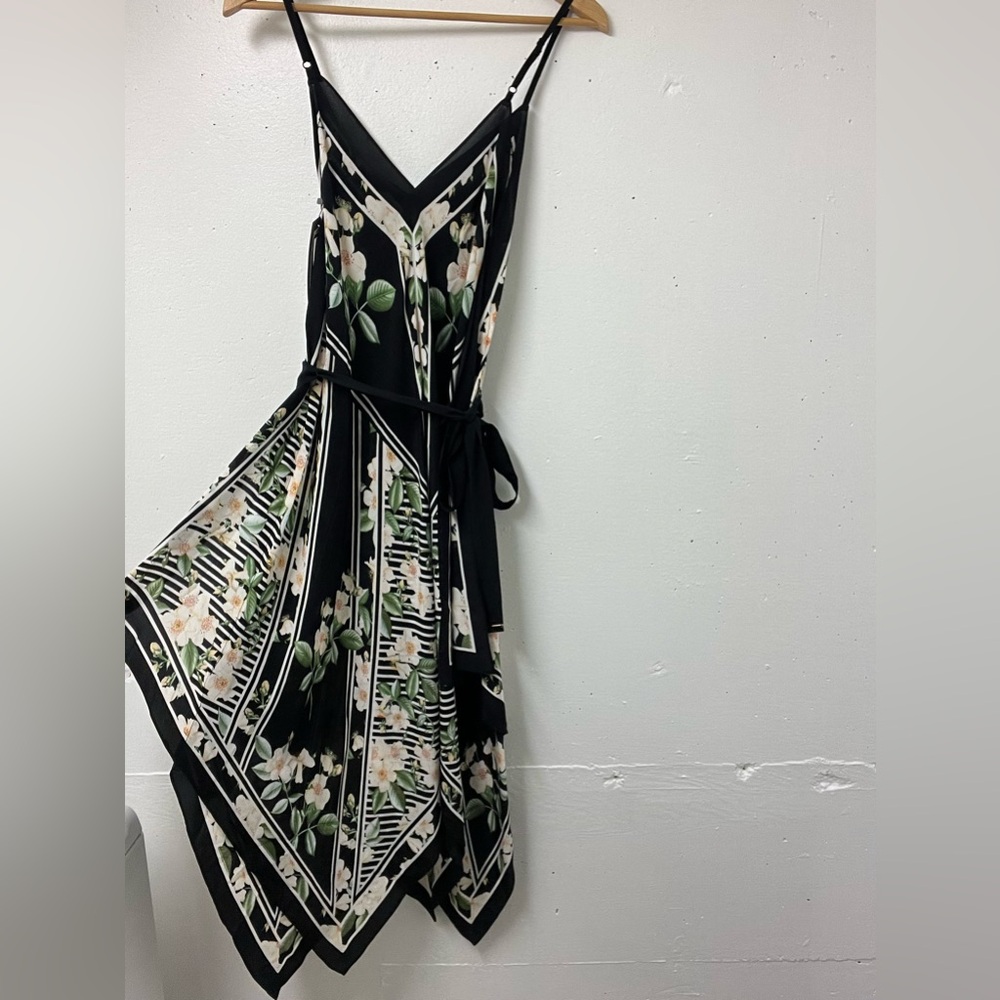 Oasis 100% Silk Floral Handkerchief Hem Dress – Size 14 (EUR 40 / UK 14) – NWT